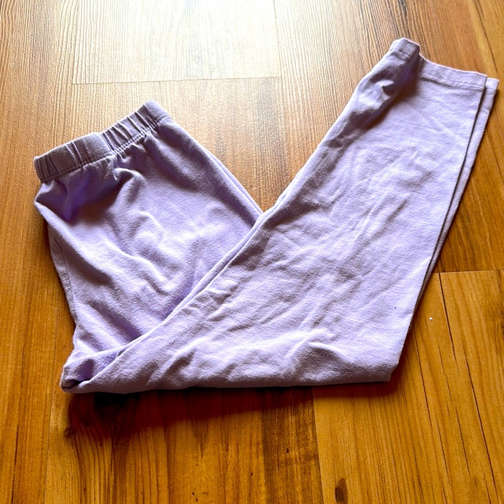 Children’s place lavender Capris‎